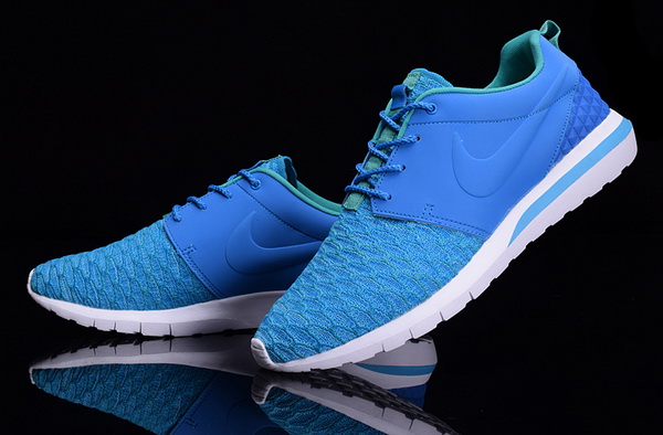 NIKE Roshe Run HYPERFUSE Flyknit Women--013